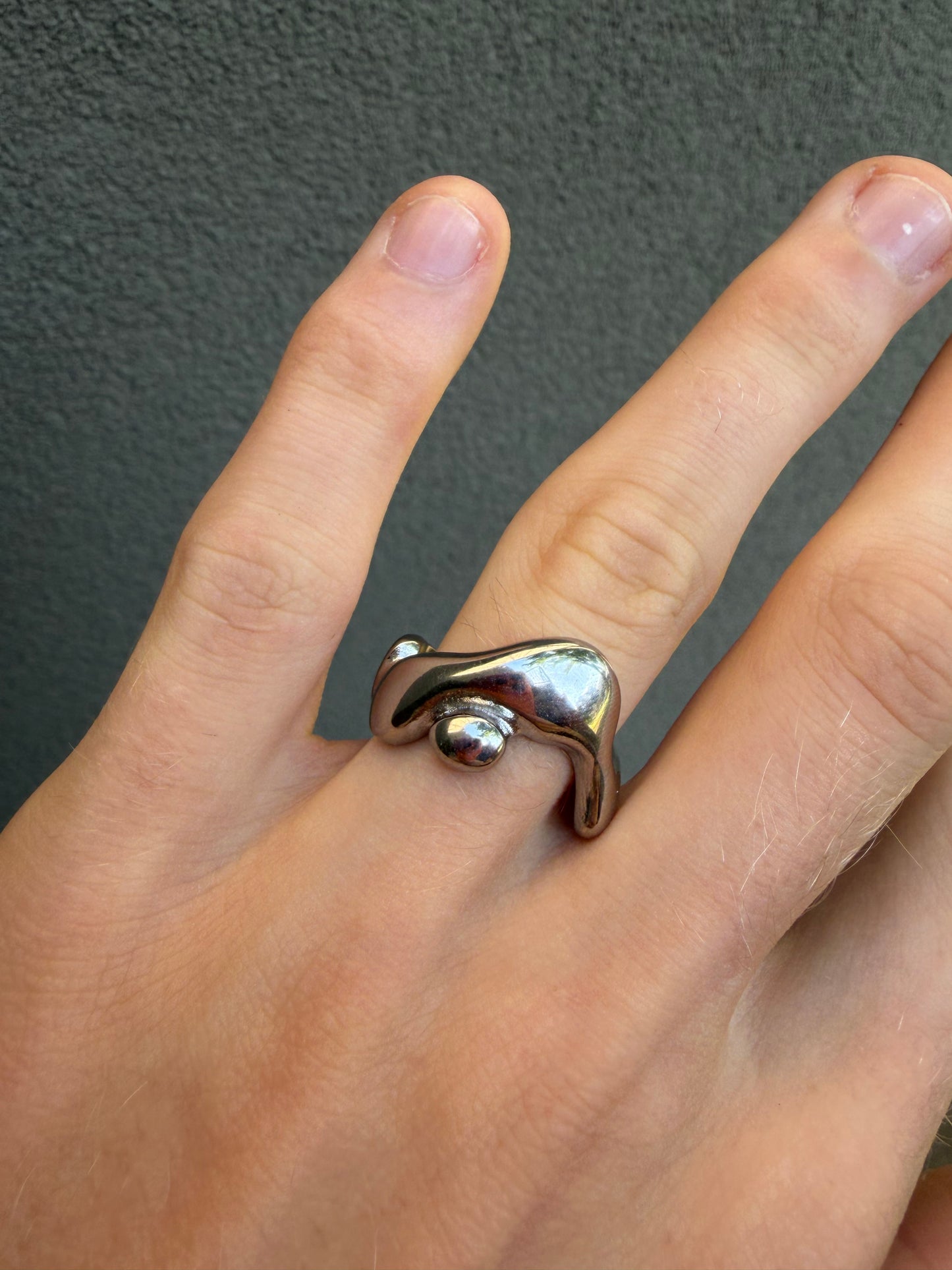 MELTED LIQUID RING