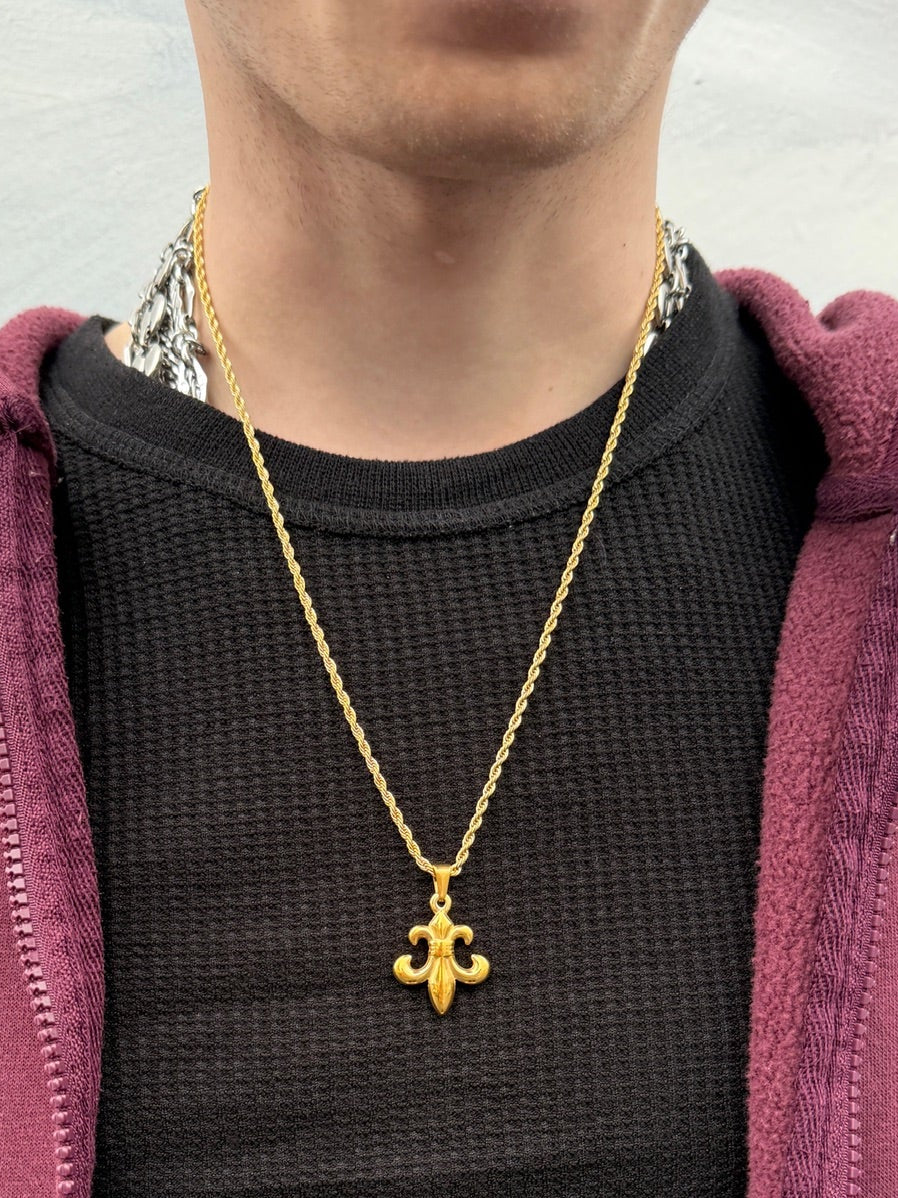 FLEUR DE LIS NECKLACE