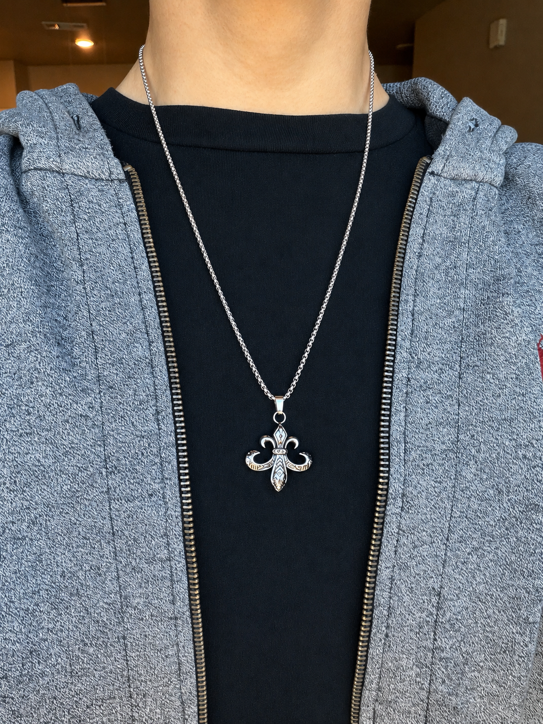 INDUSTRIAL FLEUR NECKLACE