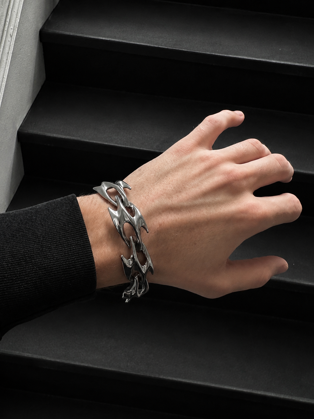 BLADE FIRE BRACELET