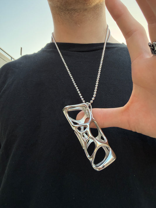 PHANTOM LIGHTER CAGE NECKLACE