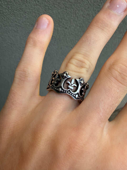 ROYAL CROWN RING
