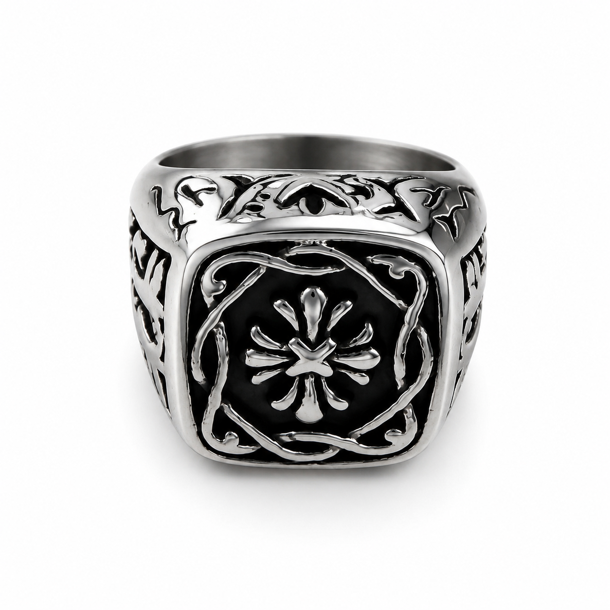 REGAL CROSS RING