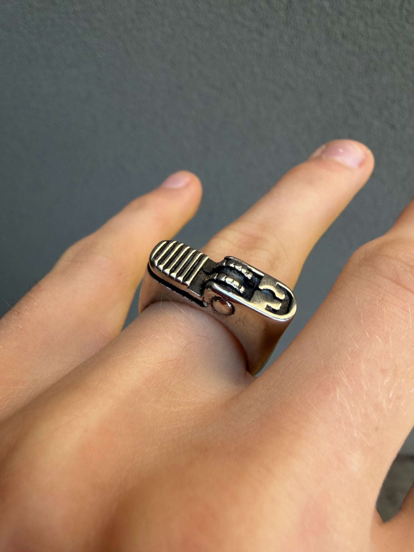 LIGHTER RING