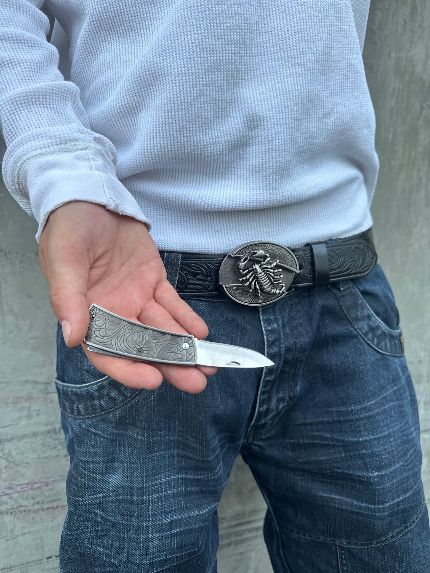 SCORPION KNIFE BELT