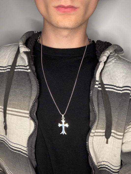 RETRO CROSS CHAIN