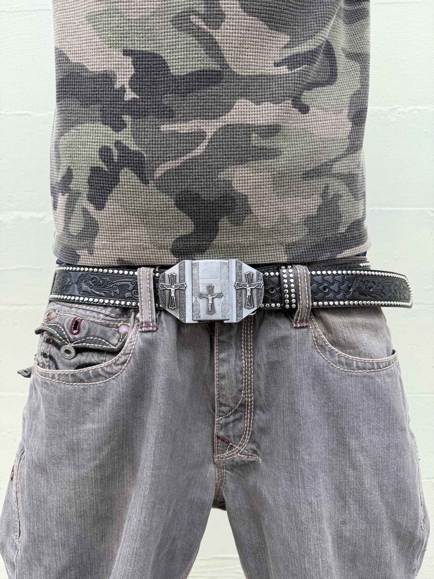 DIVINE CROSS LIGHTER BELT