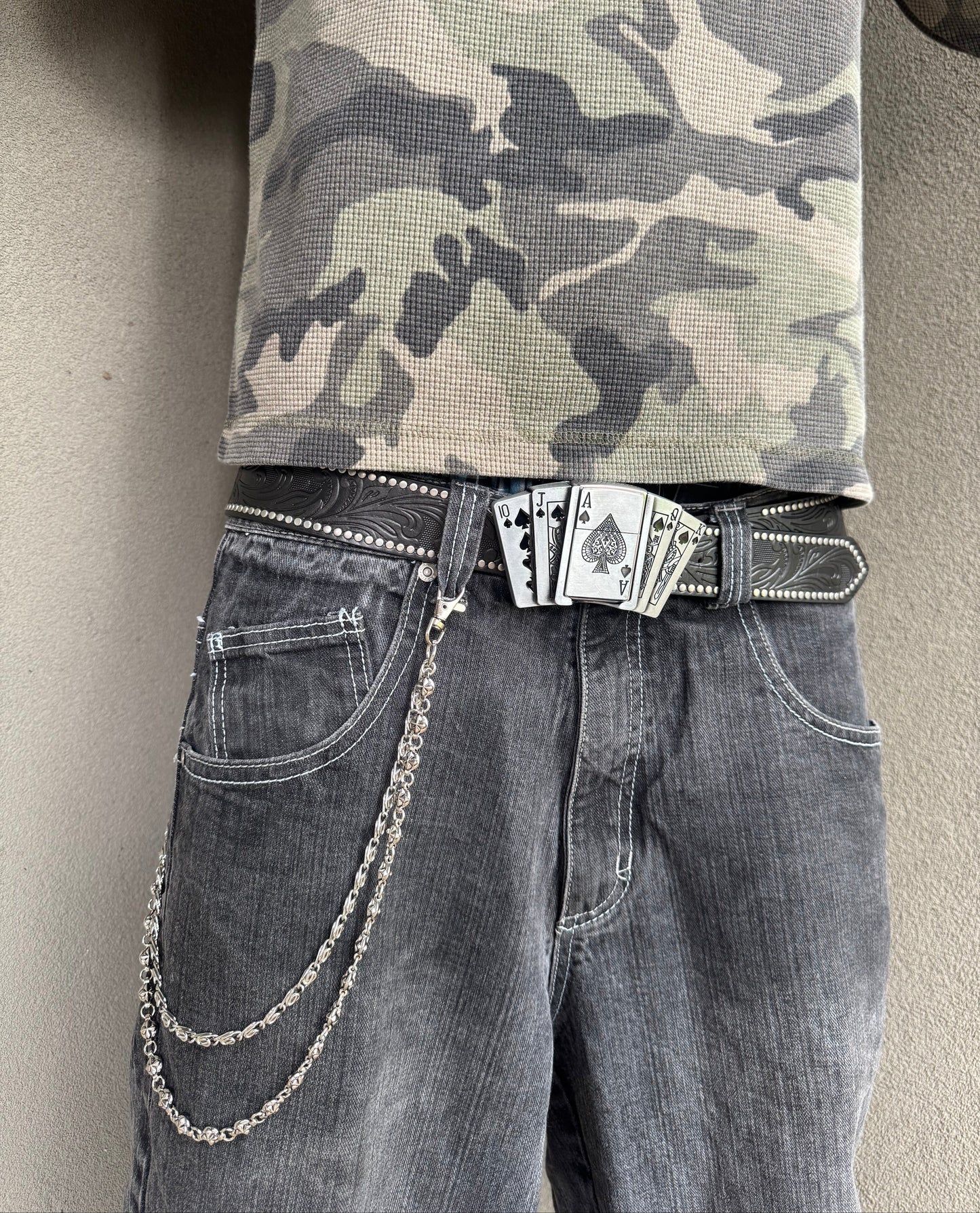 PLAYING CARDS LIGHTER BELT