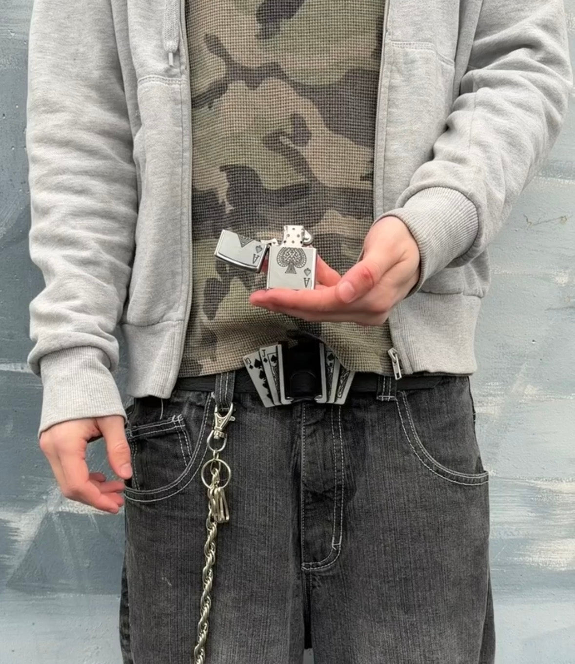 PLAYING CARDS LIGHTER BELT