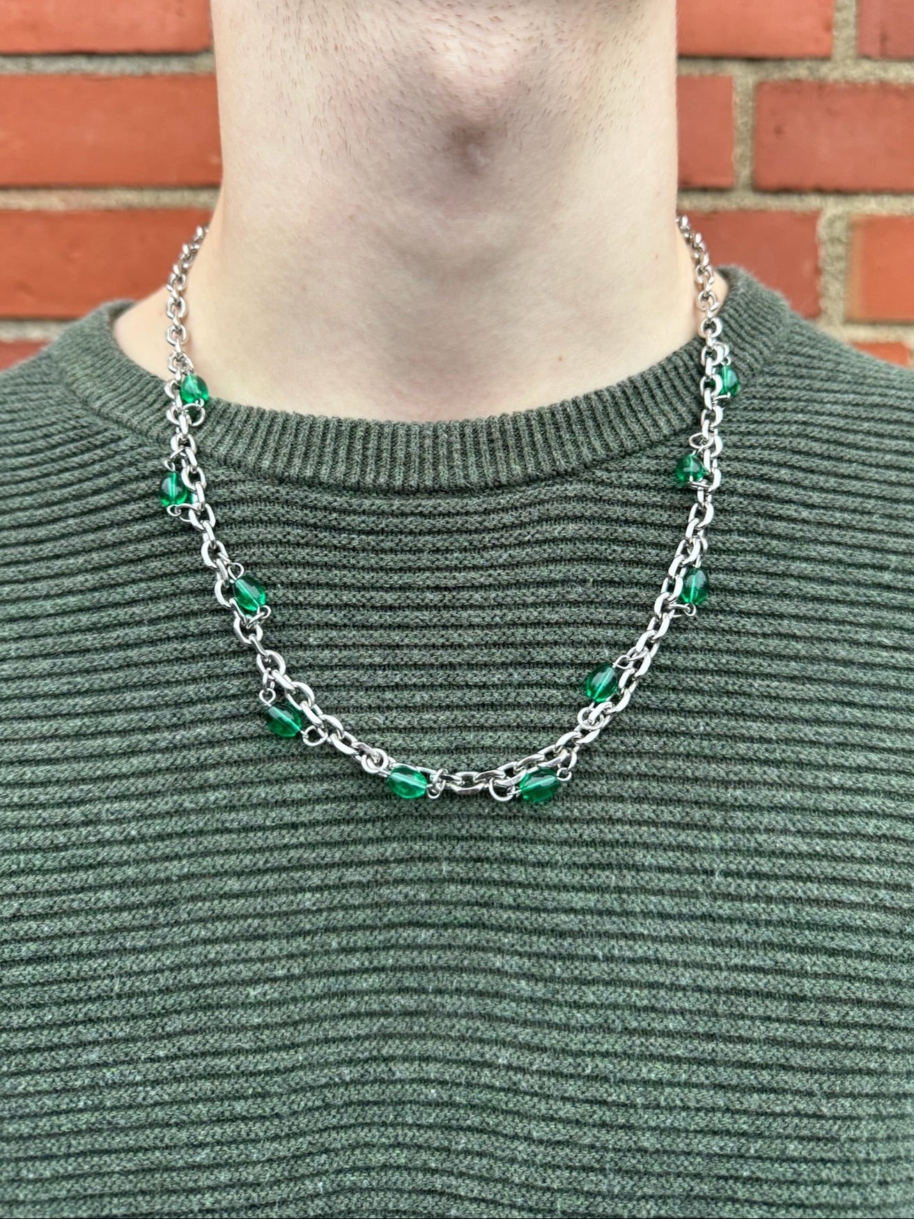 SILVER EMERALD LINK CHAIN