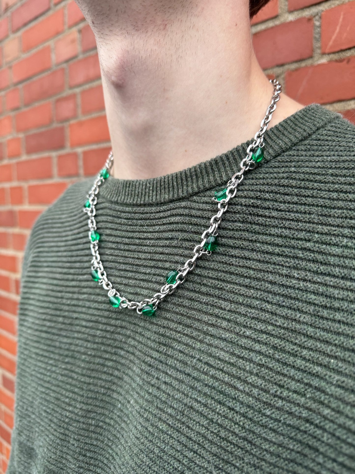 SILVER EMERALD LINK CHAIN